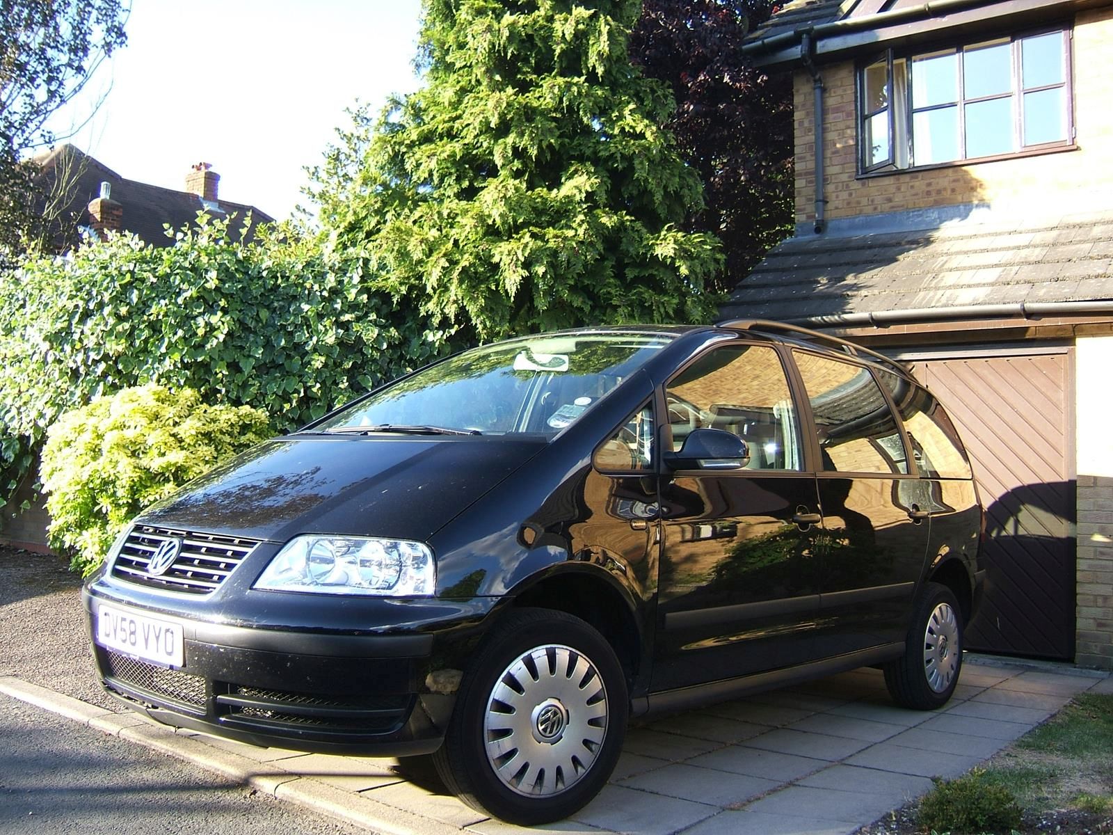 used car leasing in the UK image of car