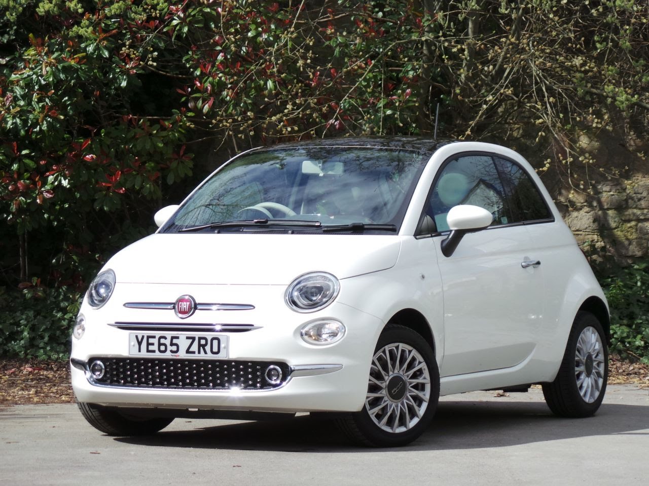 used car leasing in the UK image of car